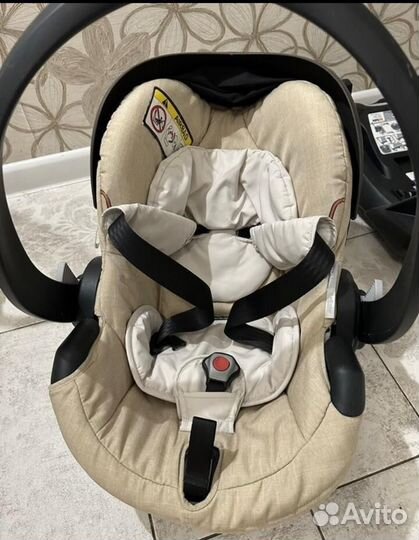 Автолюлька Stokke с базой