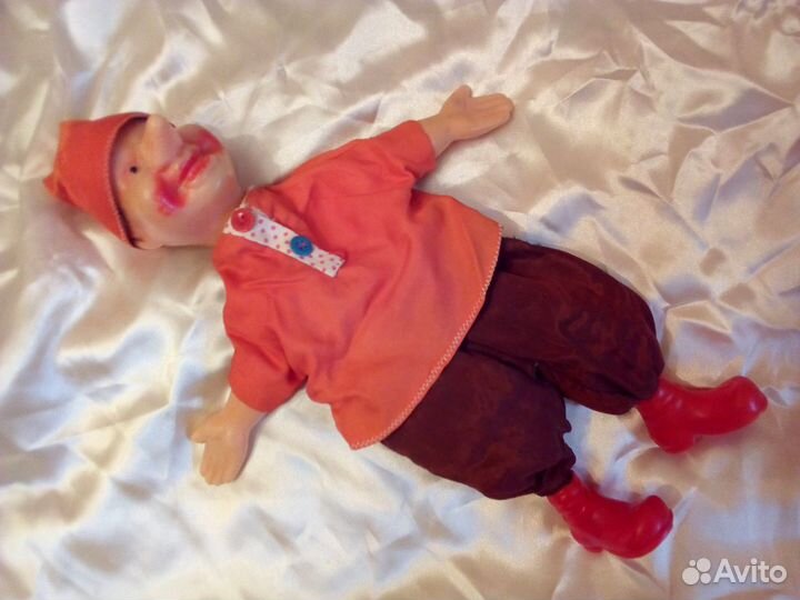 Куклы и игрушки СССР