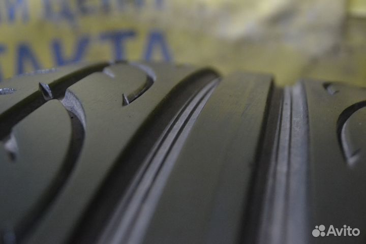 Hankook Ventus V12 Evo2 K120 235/50 R18