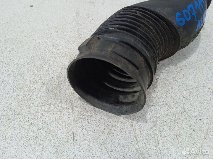 Патрубок воздушный Опель