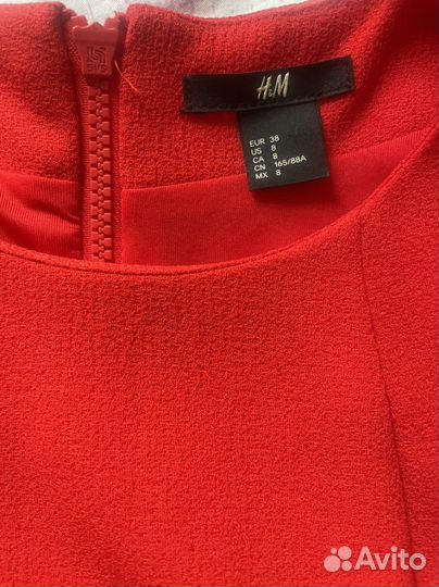 Красное платье