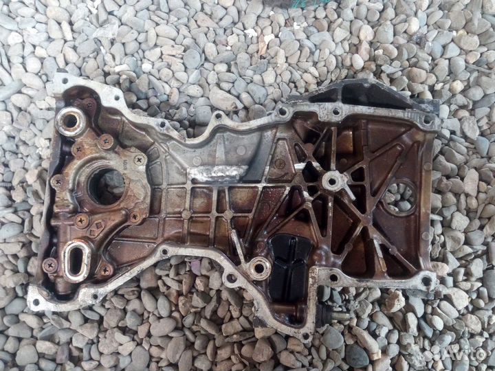 Крышка двигателя Honda Civic 1.8