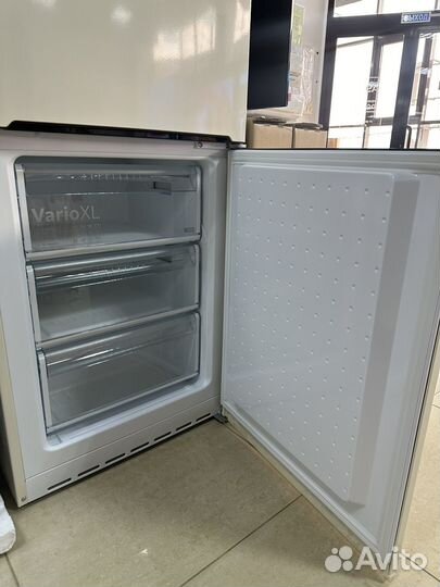 Холодильник Bosch KGV39XK22R бежевый