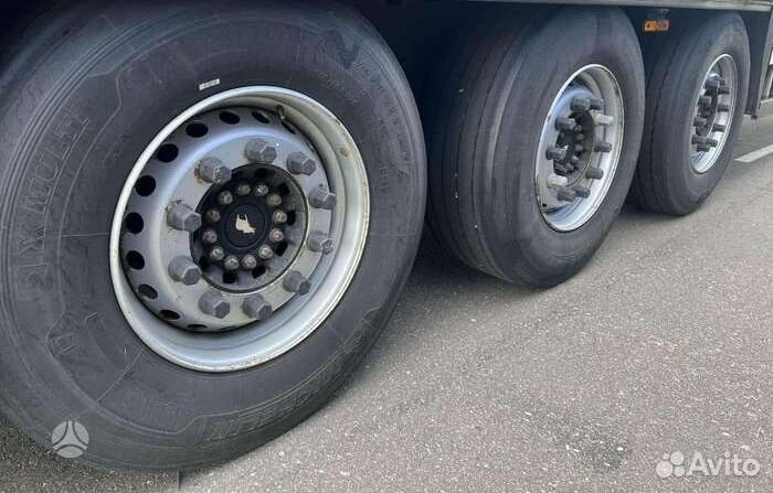 Полуприцеп шторно-бортовой Schmitz Cargobull SCS 24/L, 2016