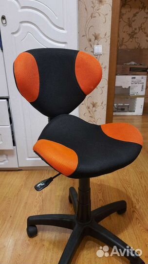 Компьютерное кресло бу