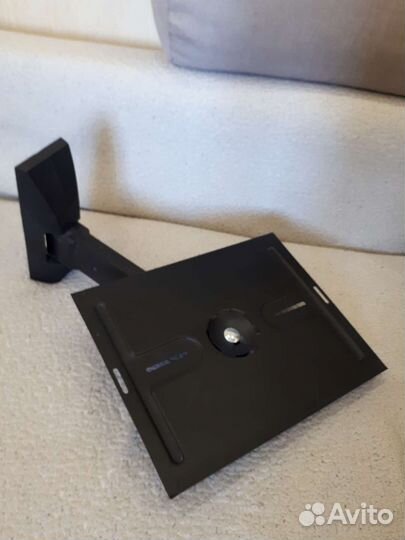 Кронштейн на стену для телевизора, приставки, DVD