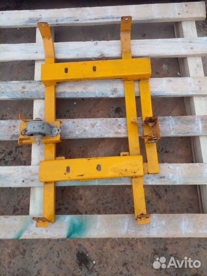 Подрамник для раздатки нива