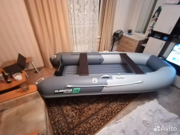 Моторная лодка