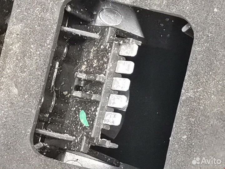 Фонарь задний для Opel Corsa D 93189400