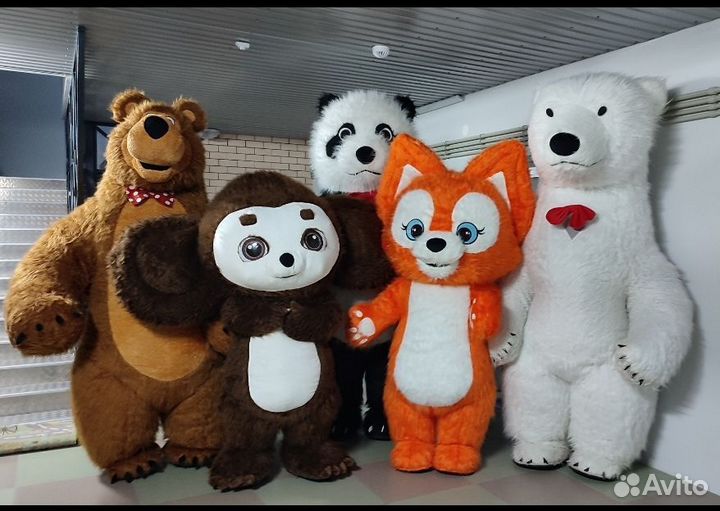 Белый Мишка и Чебурашка