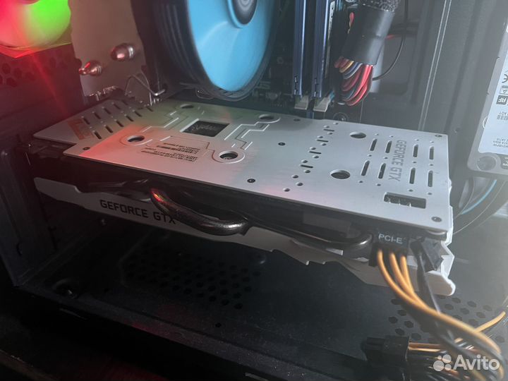 Видеокарта gtx 950 KFA2 White