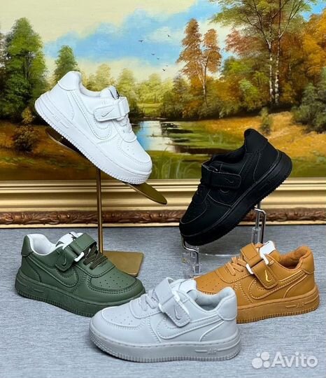 Кроссовки детские белые 27,28,29,31, 33 размер