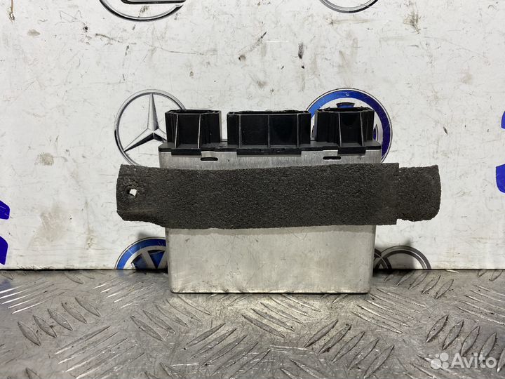 Блок комфорта VolksWagen Sharan 7M0941598