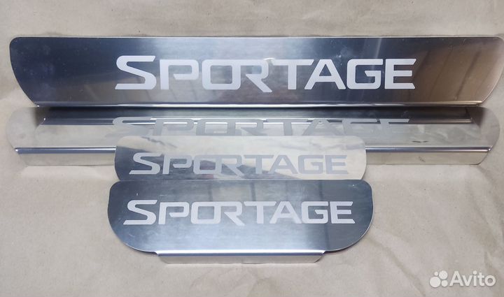 Накладки на пороги Sportage 2016-2018 QL