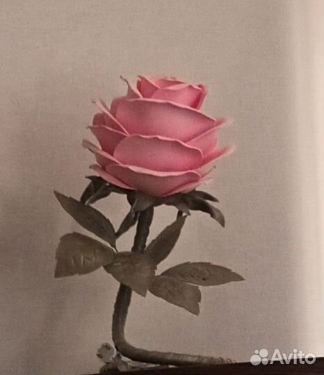 Лампа роза настольная из изолона