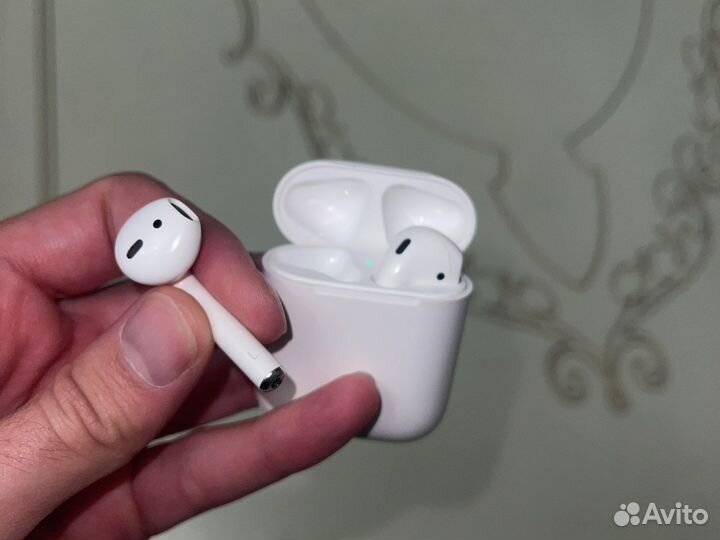 Наушники AirPods 2