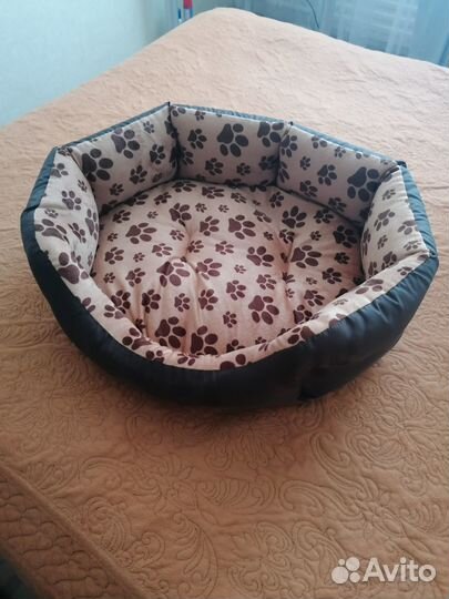 Лежанка для собак