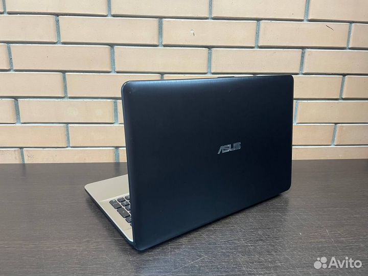 Ноутбук Asus/i3-7/Full HD/8Гб/920MX-2Гб/SSD