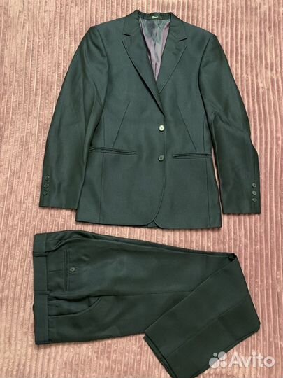 Стильный мужской костюм