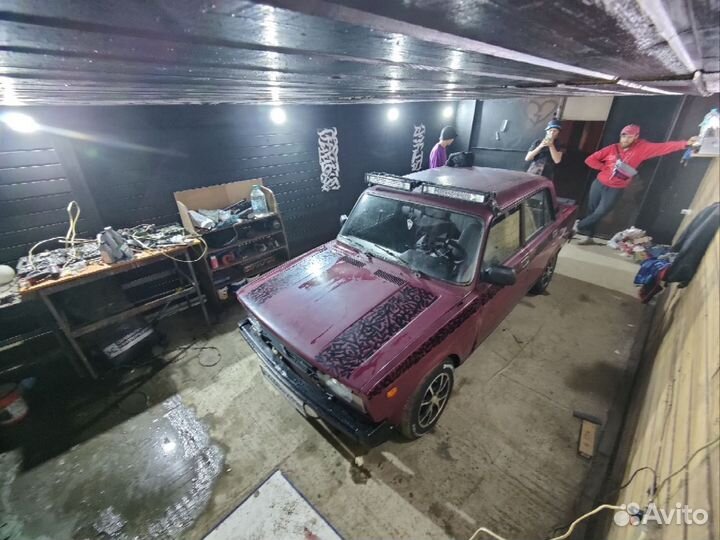 Каллиграфия на автомобили