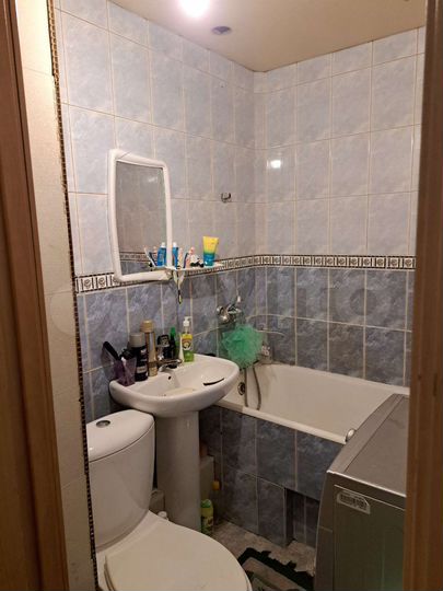 3-к. квартира, 585 м², 2/5 эт.