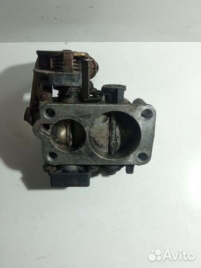 Дроссельная заслонка Renault Laguna 1 7700872146