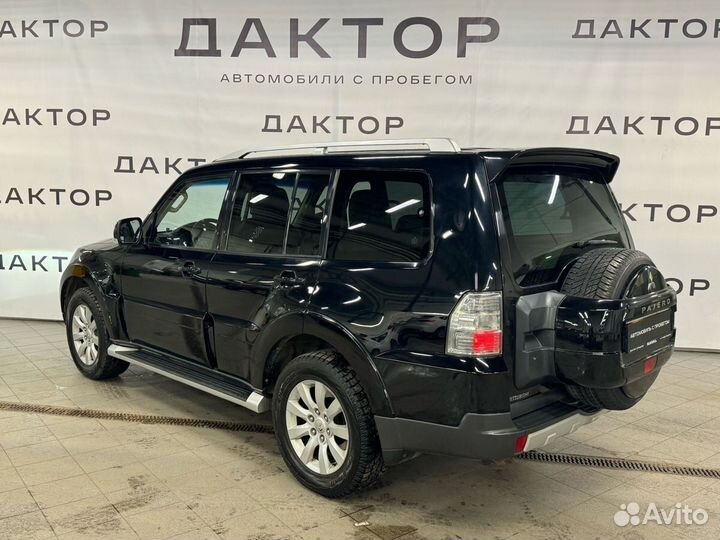 Mitsubishi Pajero 3.2 AT, 2008, 157 879 км