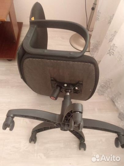 Компьютерное кресло бу