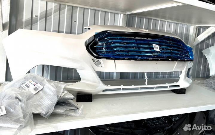 Бампер передний на Ford Mondeo 5 - Жемчуг