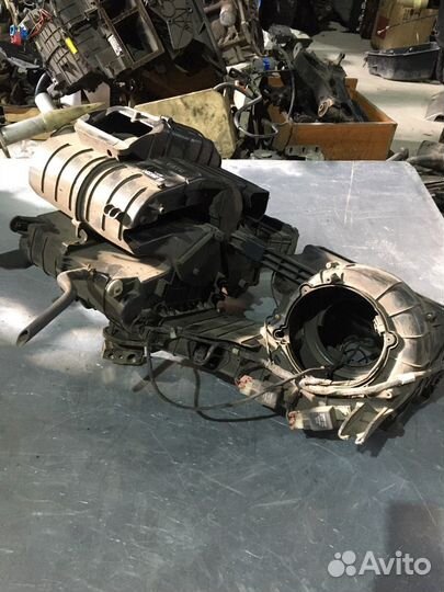 Корпус печки Kia Cerato 1