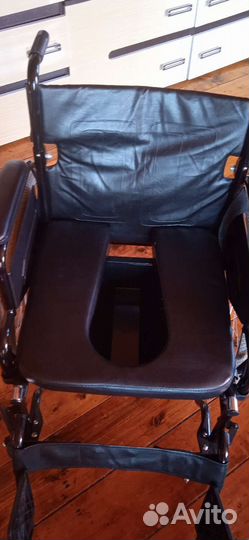 Коляска инвалидная