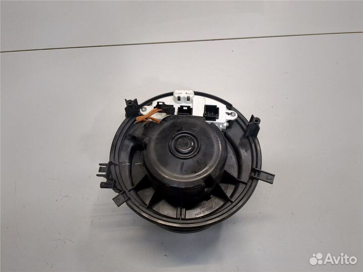 Двигатель отопителя Volkswagen Golf 7, 2015