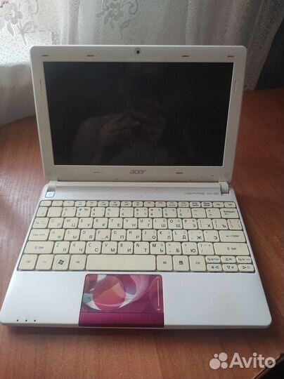 Нетбук acer aspire one D270-26Dw