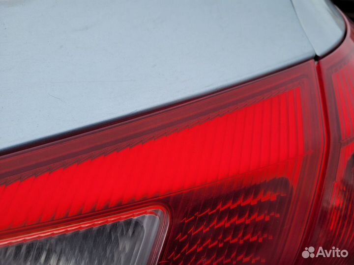 Фонарь внутренний правый на Lancer 10 хэтчбек