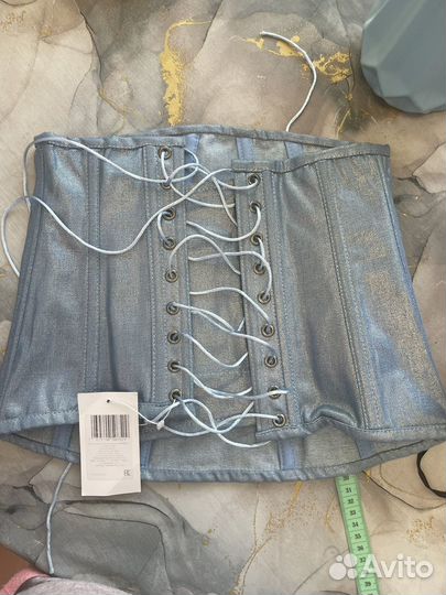 Корсеты новые