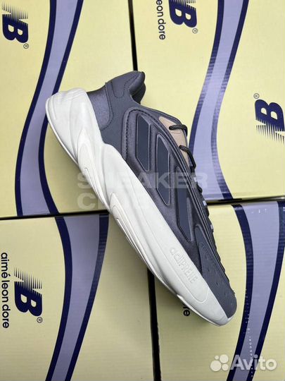 Кроссовки Adidas Ozelia серые