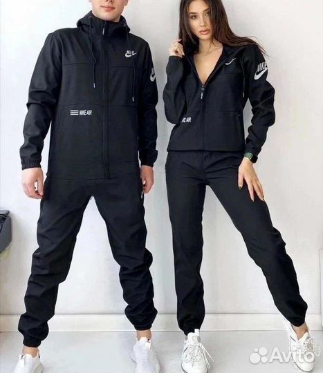 Спортивный костюм Nike