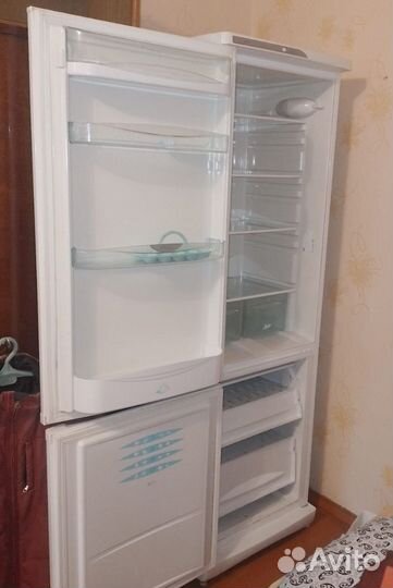 Холодильник stinol