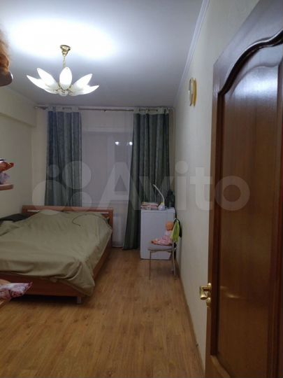 2-к. квартира, 55 м², 4/10 эт.