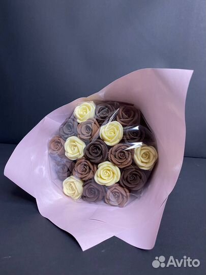 Букет Роз из Бельгийского Шоколада - 19 шт