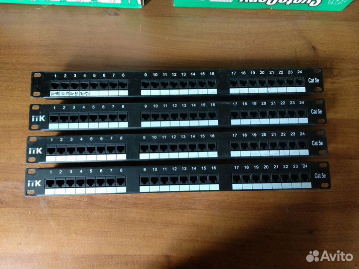 Патч-панель, Заглушки и органайзер