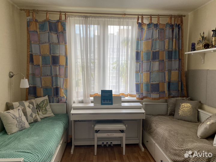 Шторы в детскую + покрывало и наволочки