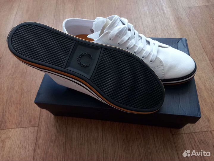 Кроссовки Fred Perry