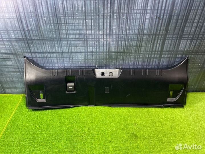 Пластик багажника Bmw 525I E60 M54 2003