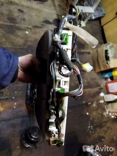 Панель приборов Subaru Impreza GG2, с МКПП