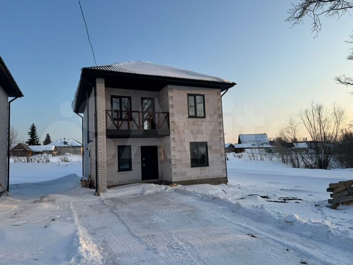 Дом 128 м² на участке 5 сот.