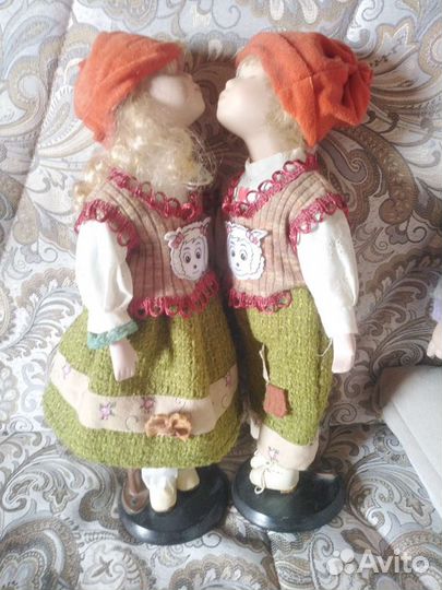 Куклы фарфоровые, в отличном состоянии