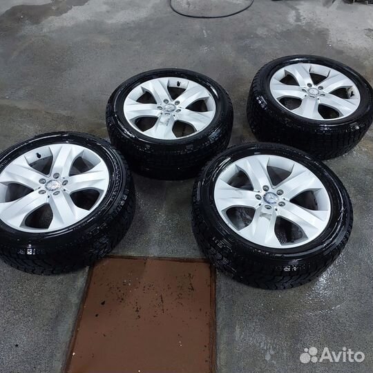 Колеса зимние 255/50 R19