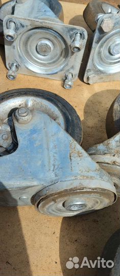 Колеса для тележки