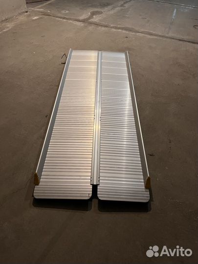 Переносной пандус для инвалидов